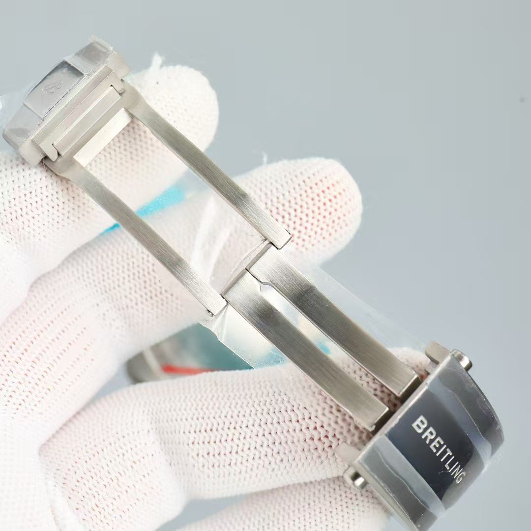 Breitling SuperOcean – Tiffany Blue Tide Edition (China Super Clone · BLS Grade) - Image 2