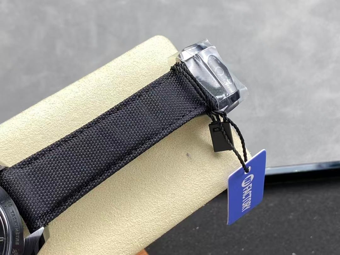 Replica Omega Speedmaster “Dark Side of the Moon” — KB Factory - Image 9