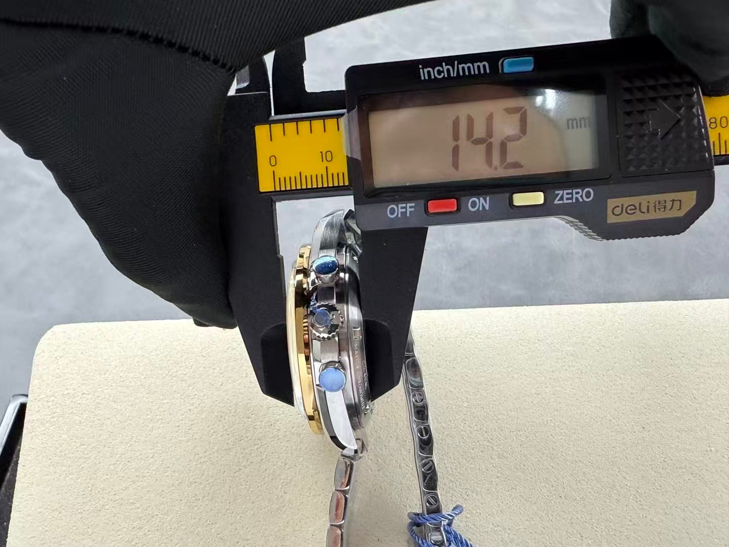 Replica Omega Speedmaster “Apollo 11 50th Anniversary” — N1 Factory - Image 14