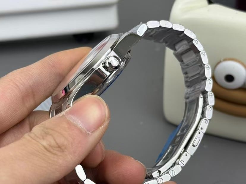 Seamaster Aqua Terra Black Dial Super Clone - Image 5