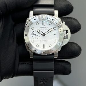 Replica Panerai Submersible Bianco PAM01223
