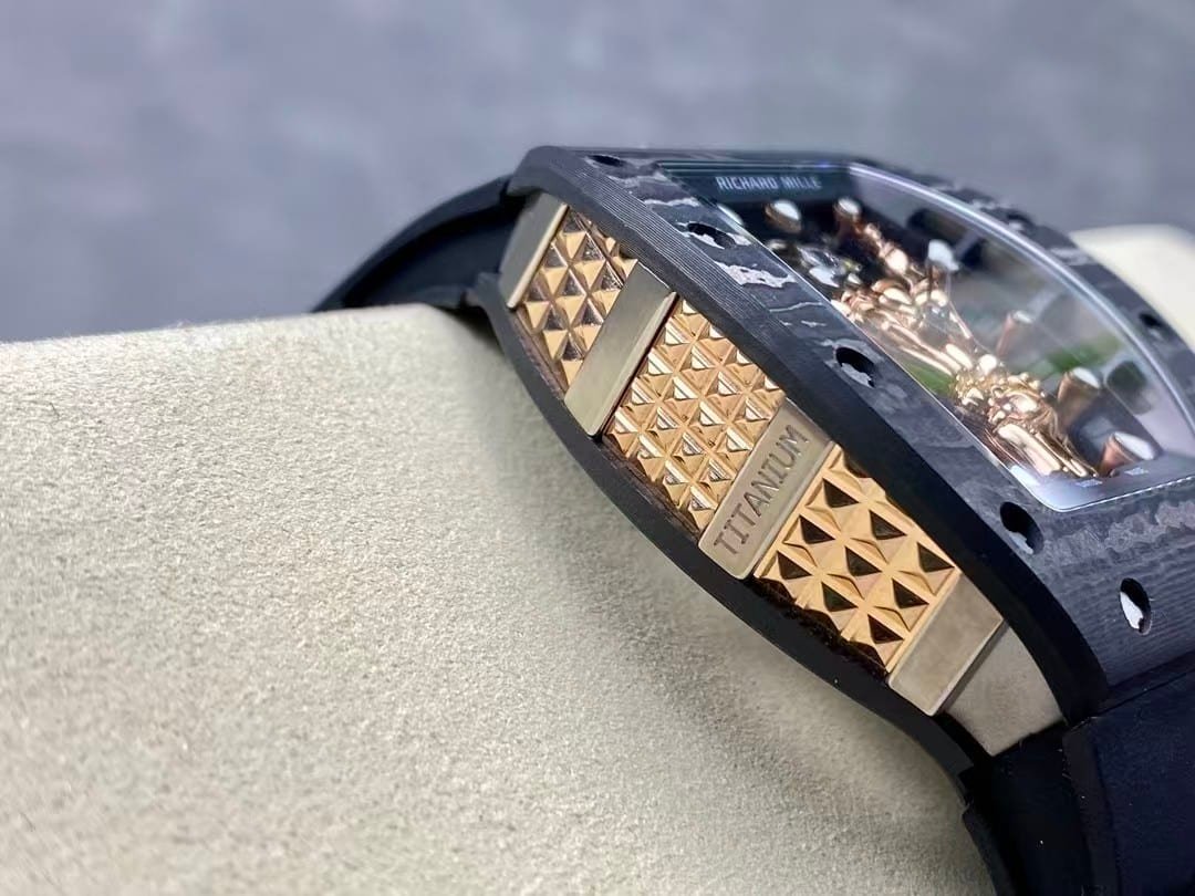 Richard Mille RM52-06 Skull Tourbillon — Carbon TPT Edition - Image 6