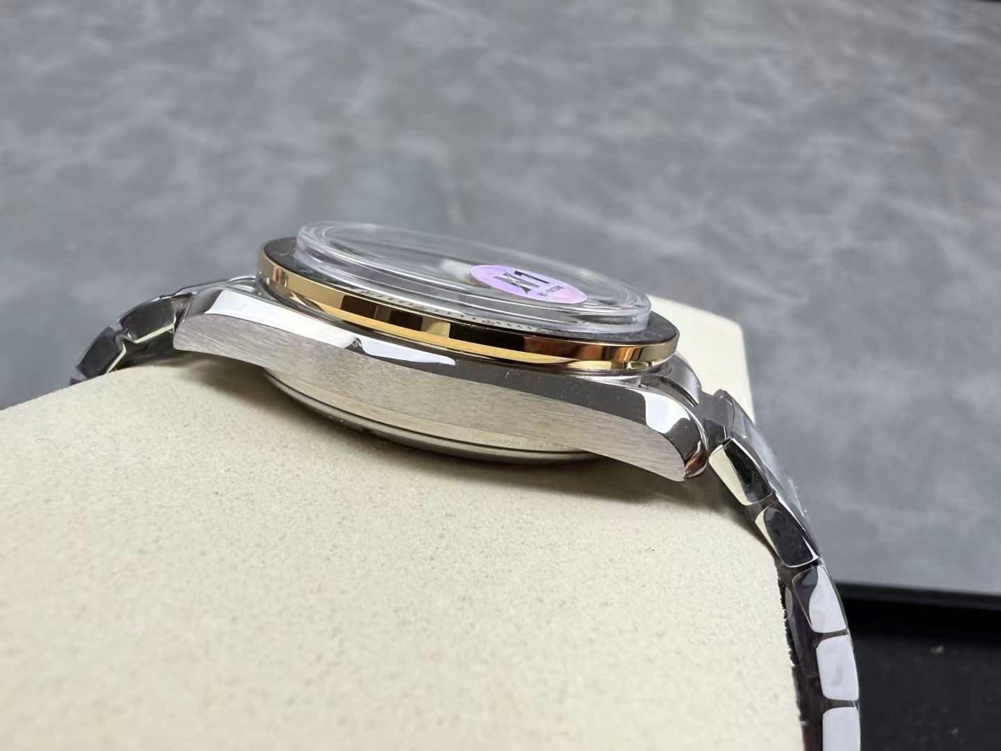 Replica Omega Speedmaster “Apollo 11 50th Anniversary” — N1 Factory - Image 6