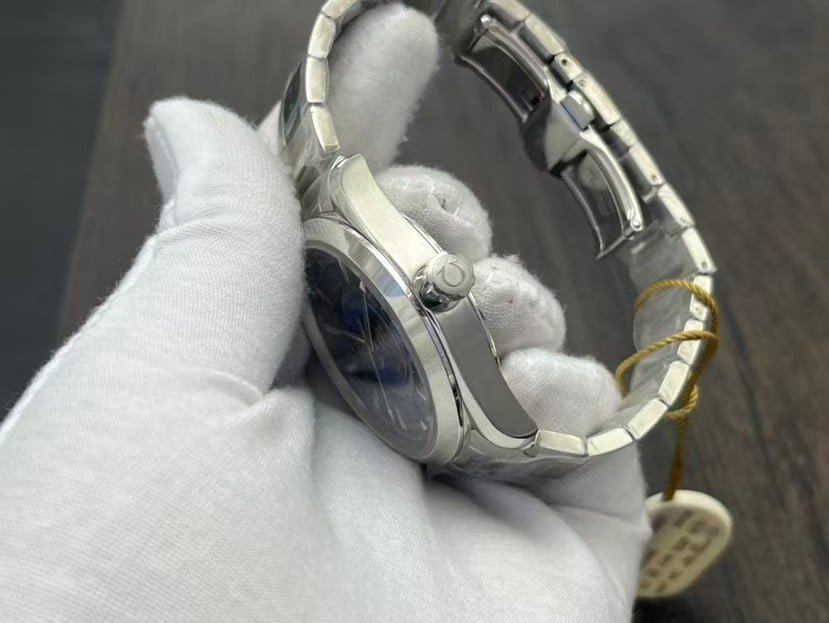 Replica Omega Seamaster Aqua Terra Worldtimer Blue-Gray Dial — VS Factory - Image 5