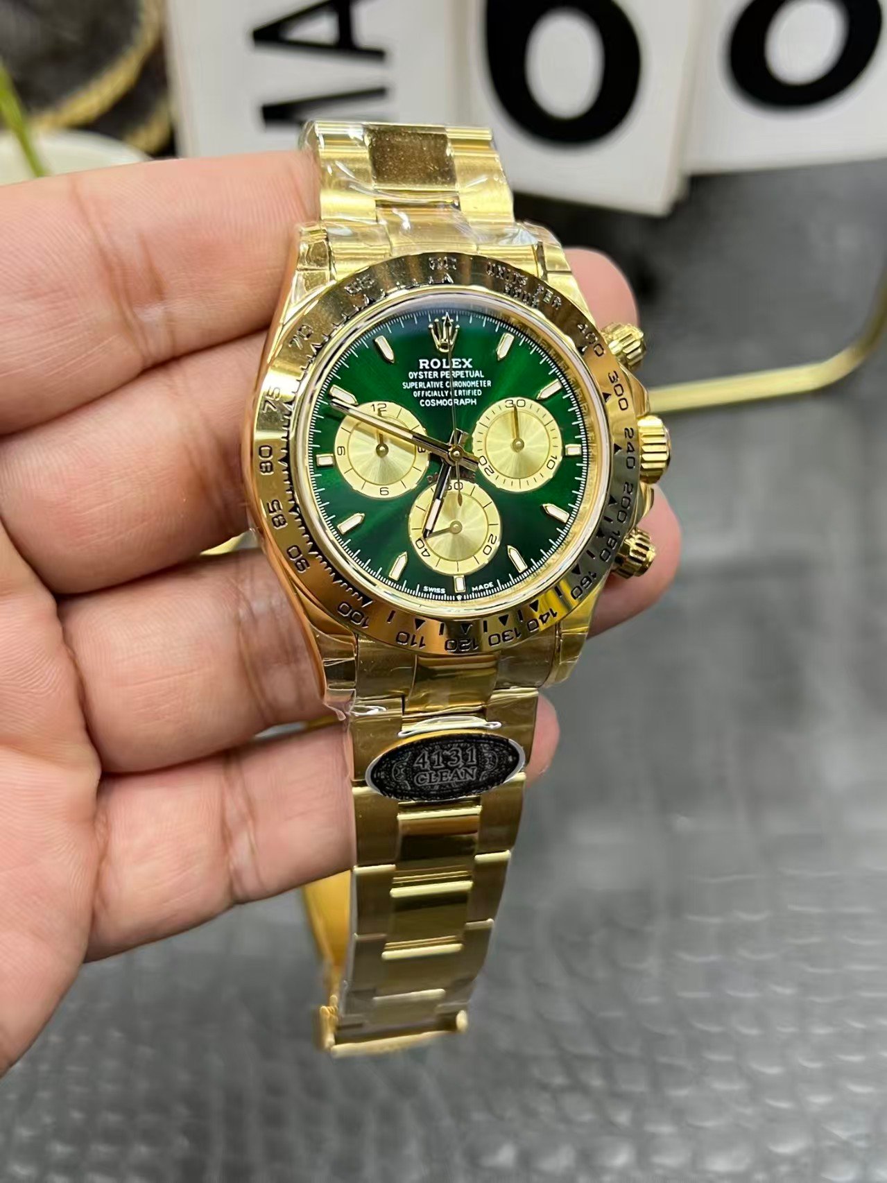 Clean Factory 4131 Super Clone Gold Daytona with Green Dial (China) - Image 5