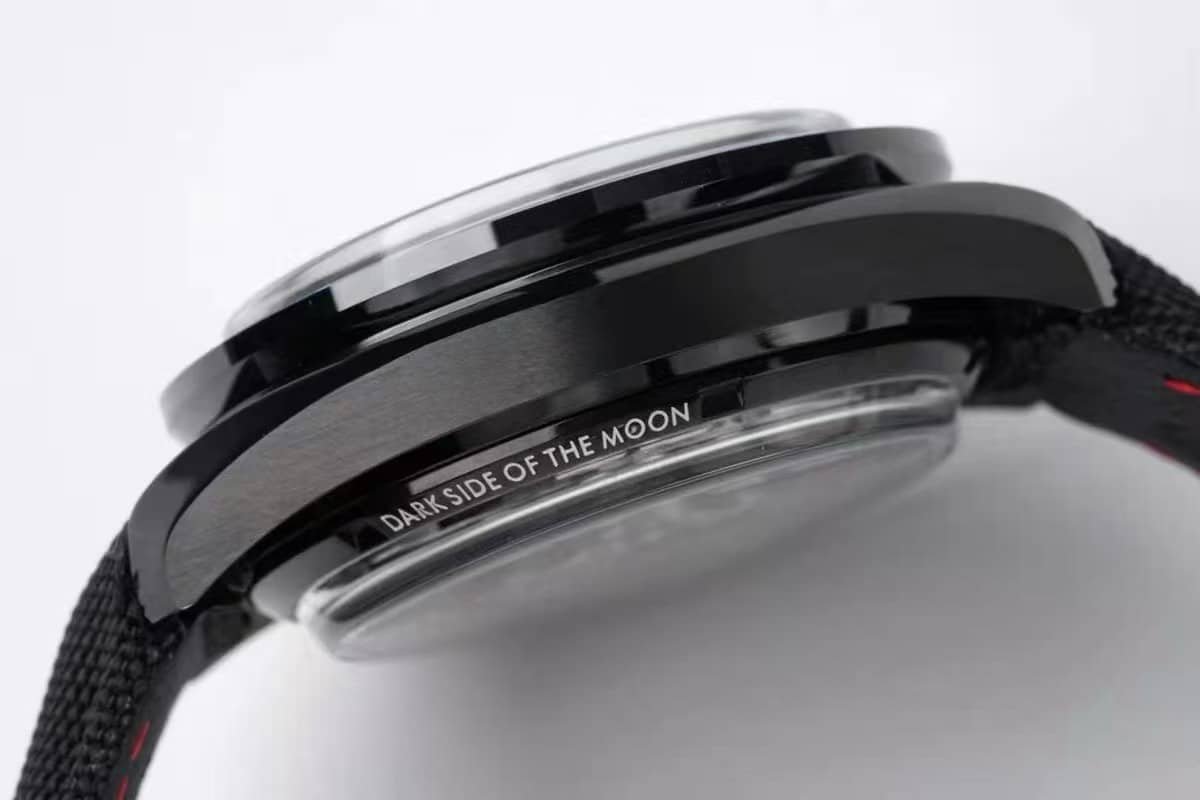 Replica Omega Speedmaster “Dark Side of the Moon” Black Ceramic - Image 7