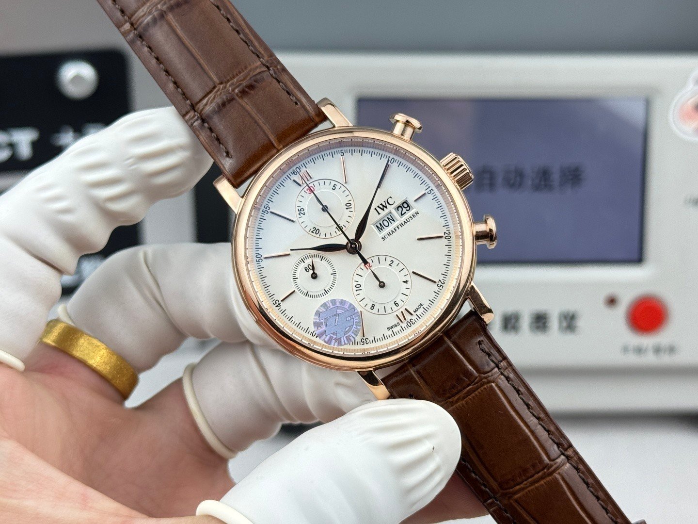 ZF Factory IWC Portofino Chronograph IW391036 “Portofino Chrono” Rose Gold Super Clone Replica - Image 3