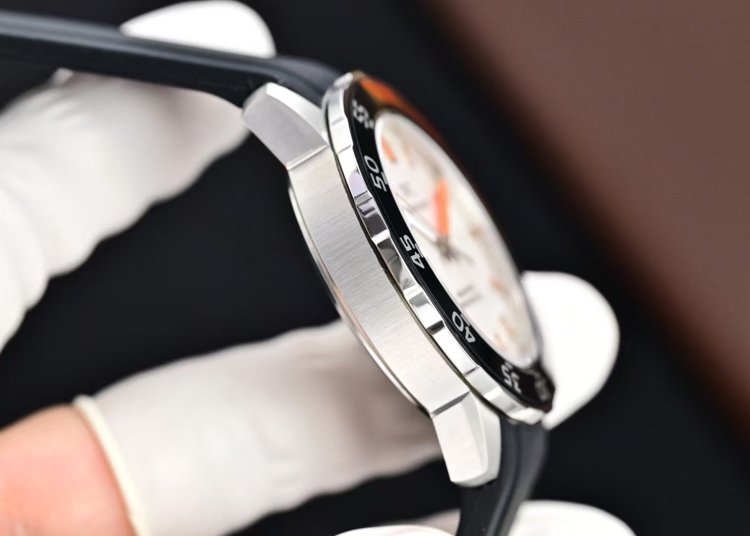 IWC Aquatimer Automatic 2000 IW358001 White Dial GR Factory Super Clone Replica - Image 4