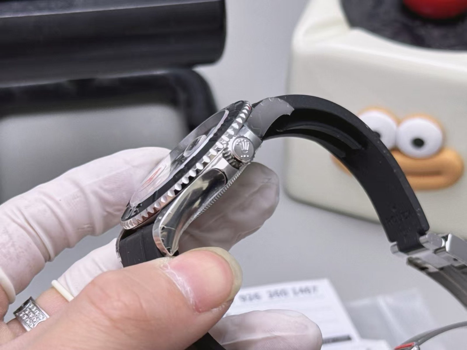 VSF China Super Clone Yacht-Master 42 with Black Dial and Rubber-Style Strap - Image 4