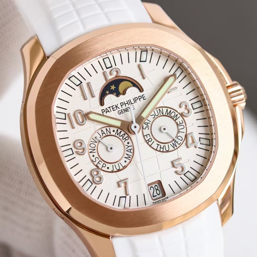 Patek Philippe Aquanaut Annual Calendar 5164R Super Clone - Image 5