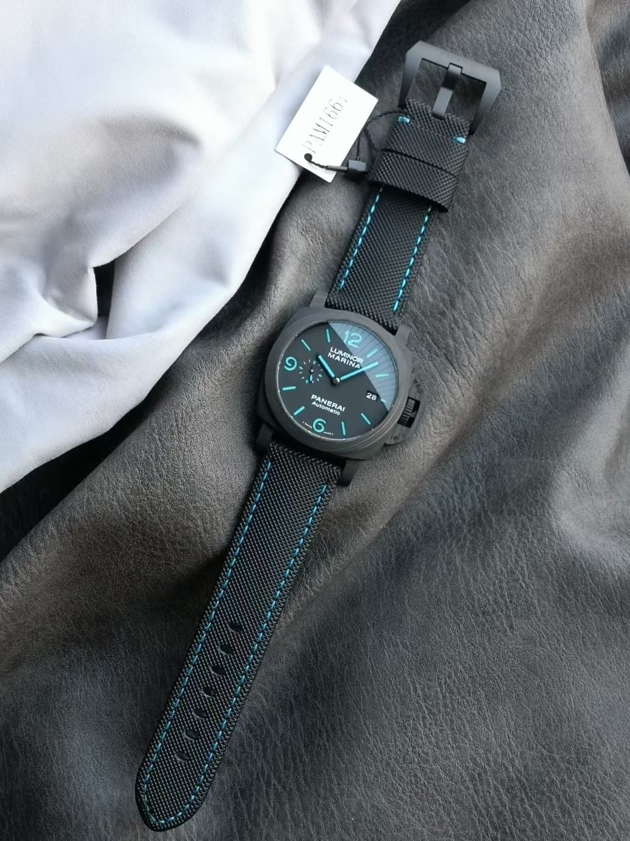 Replica Panerai Luminor Marina PAM01661 Carbotech™ 44mm - Image 13