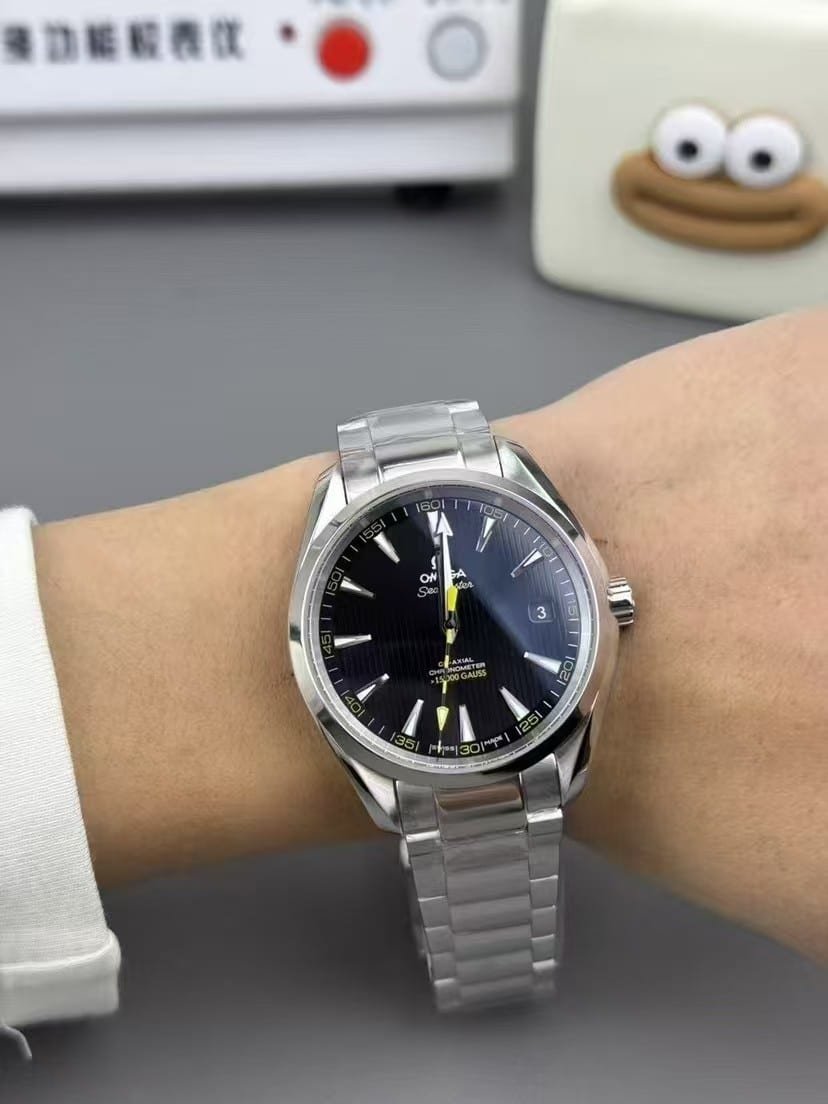 Seamaster Aqua Terra>15,000 Gauss Black Dial - Image 2