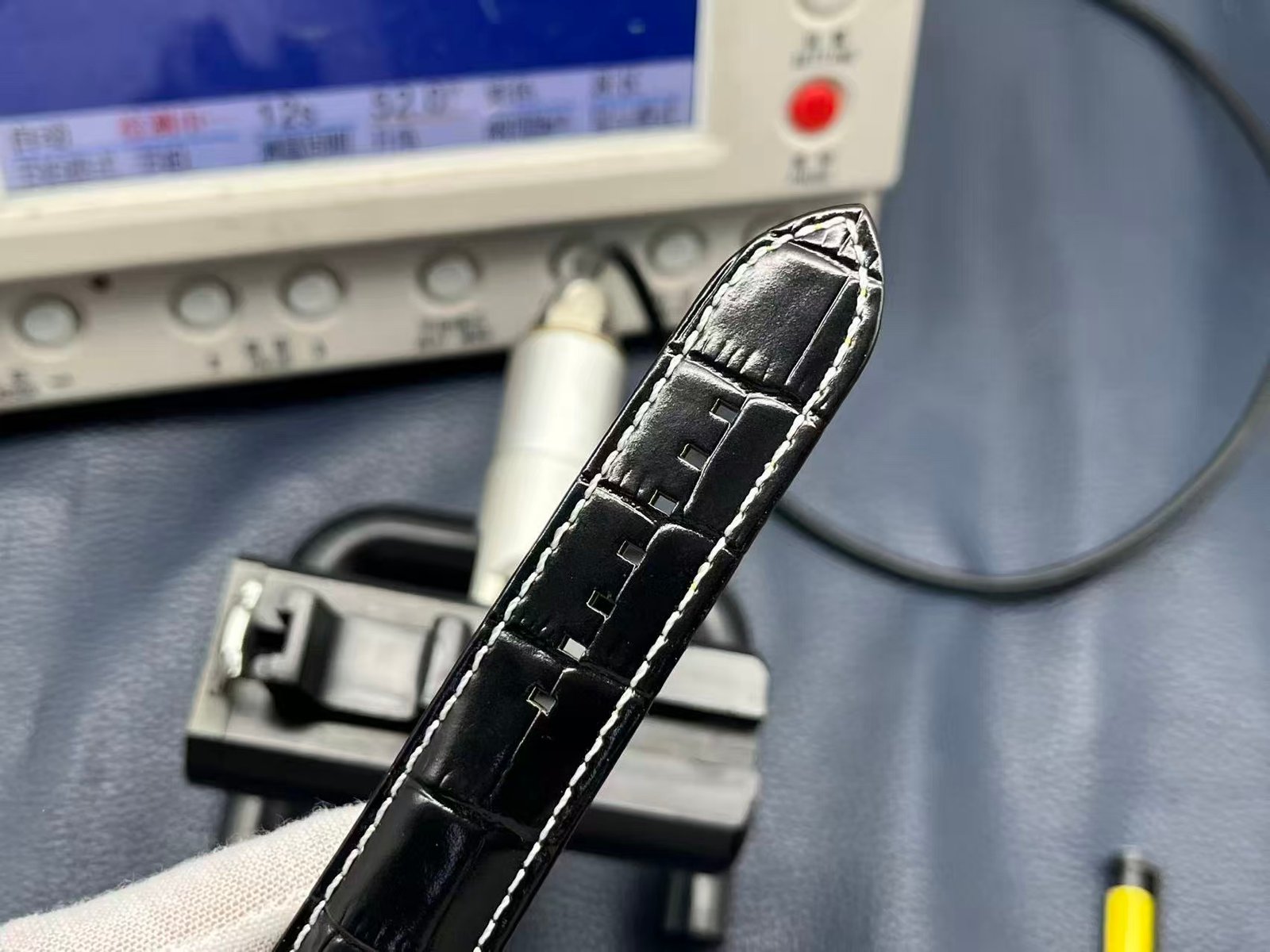 Breitling Navitimer Super Clone by TF Factory — Steel Case, Blue Dial, Italian Leather Strap - Image 10