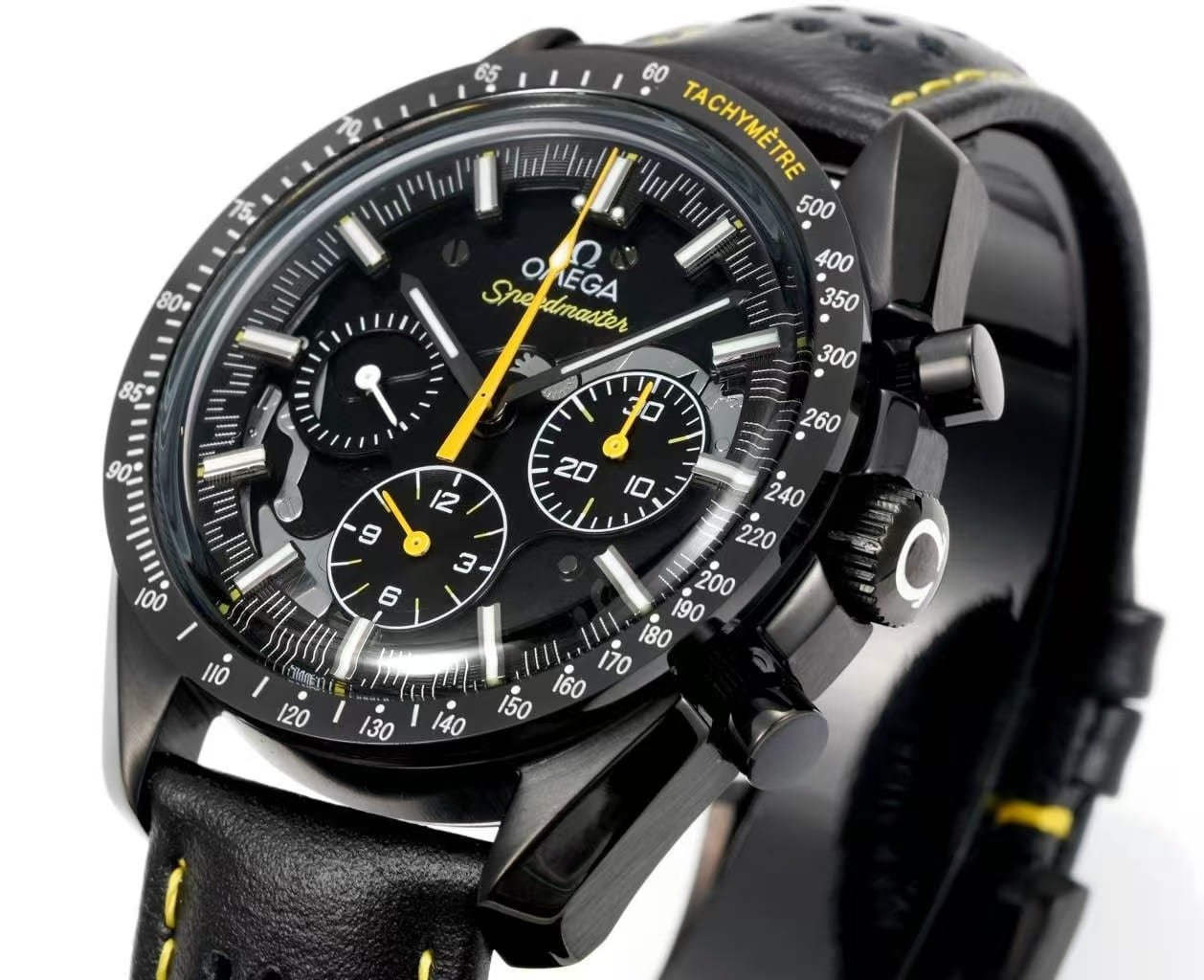 Omega Speedmaster Dark Side of the Moon “Apollo 8” Replica - Image 5