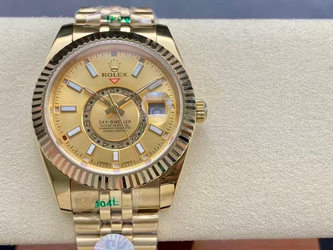 Replica Sky-Dweller 326938 Champagne Dial - Image 2