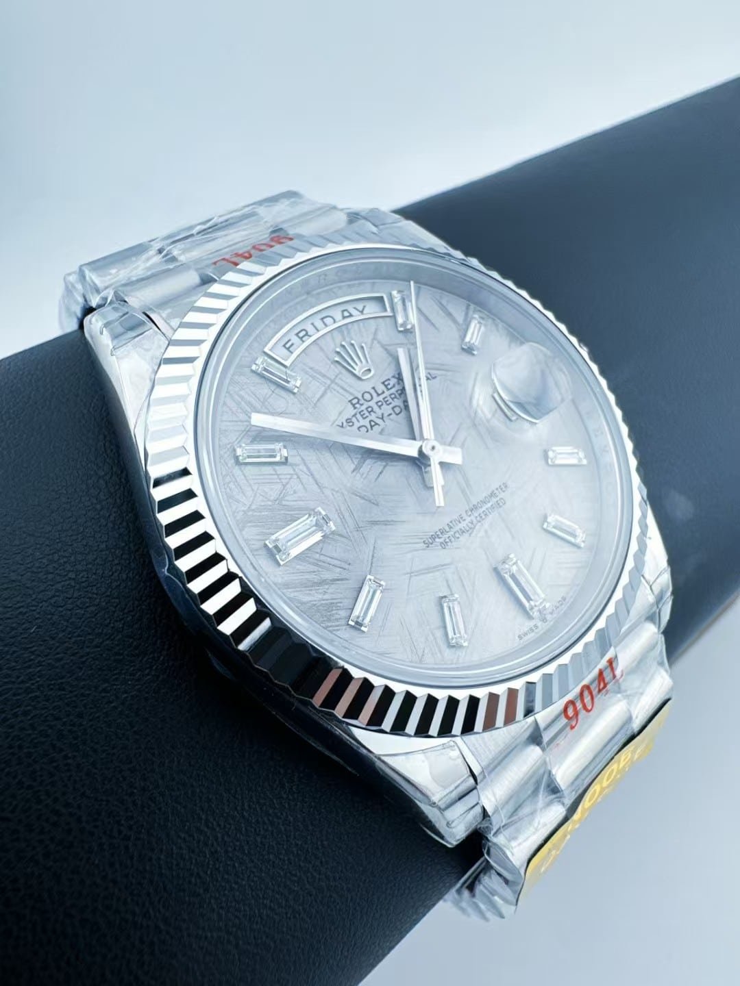 Replica Day-Date 40 Style – Ref. 228239 Meteorite Texture Dial - Image 7