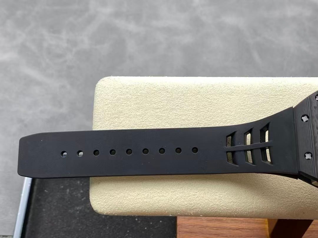 Richard Mille RM52-06 Skull Tourbillon — Carbon TPT Edition - Image 10