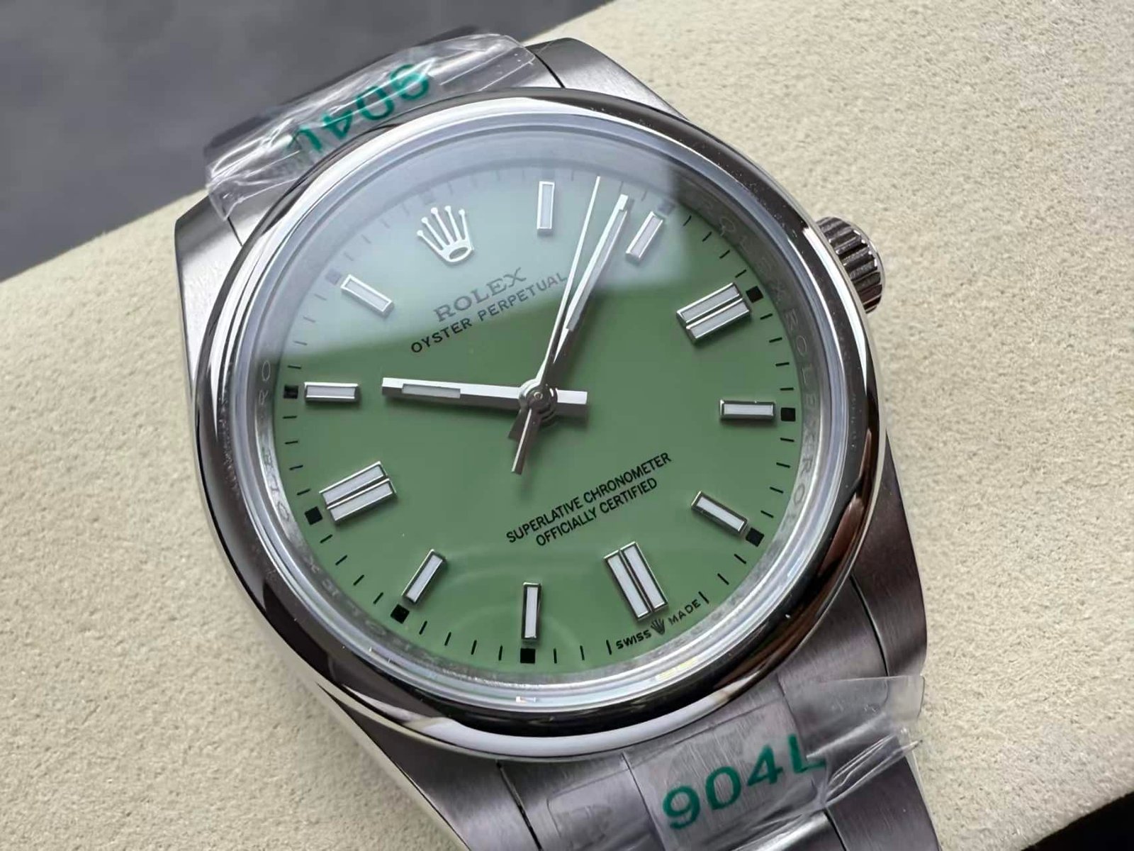 VS Factory Rolex Oyster Perpetual Green Dial — Ref. 124300 41mm Super Clone - Image 3