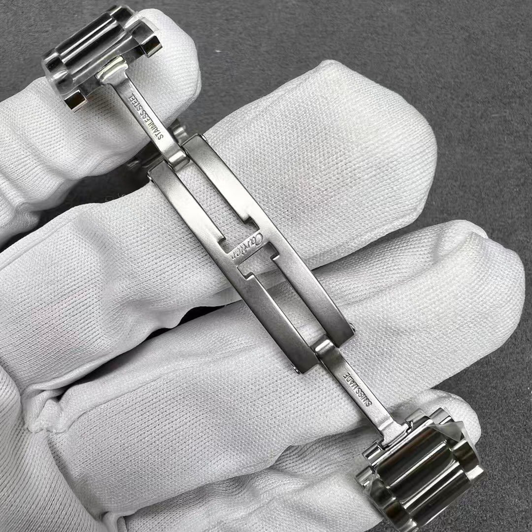 AF Factory Replica Cartier Tank Solo — The Modern Classic Reimagined - Image 9