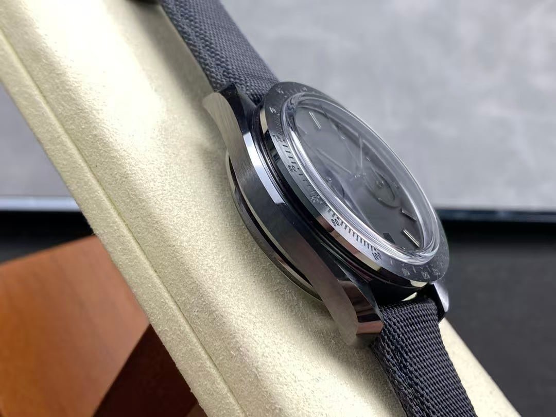 Replica Omega Speedmaster “Dark Side of the Moon” — KB Factory - Image 6