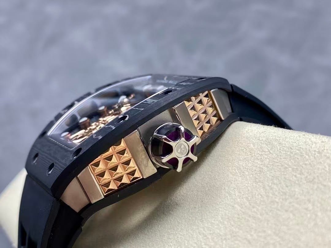 Richard Mille RM52-06 Skull Tourbillon — Carbon TPT Edition - Image 7