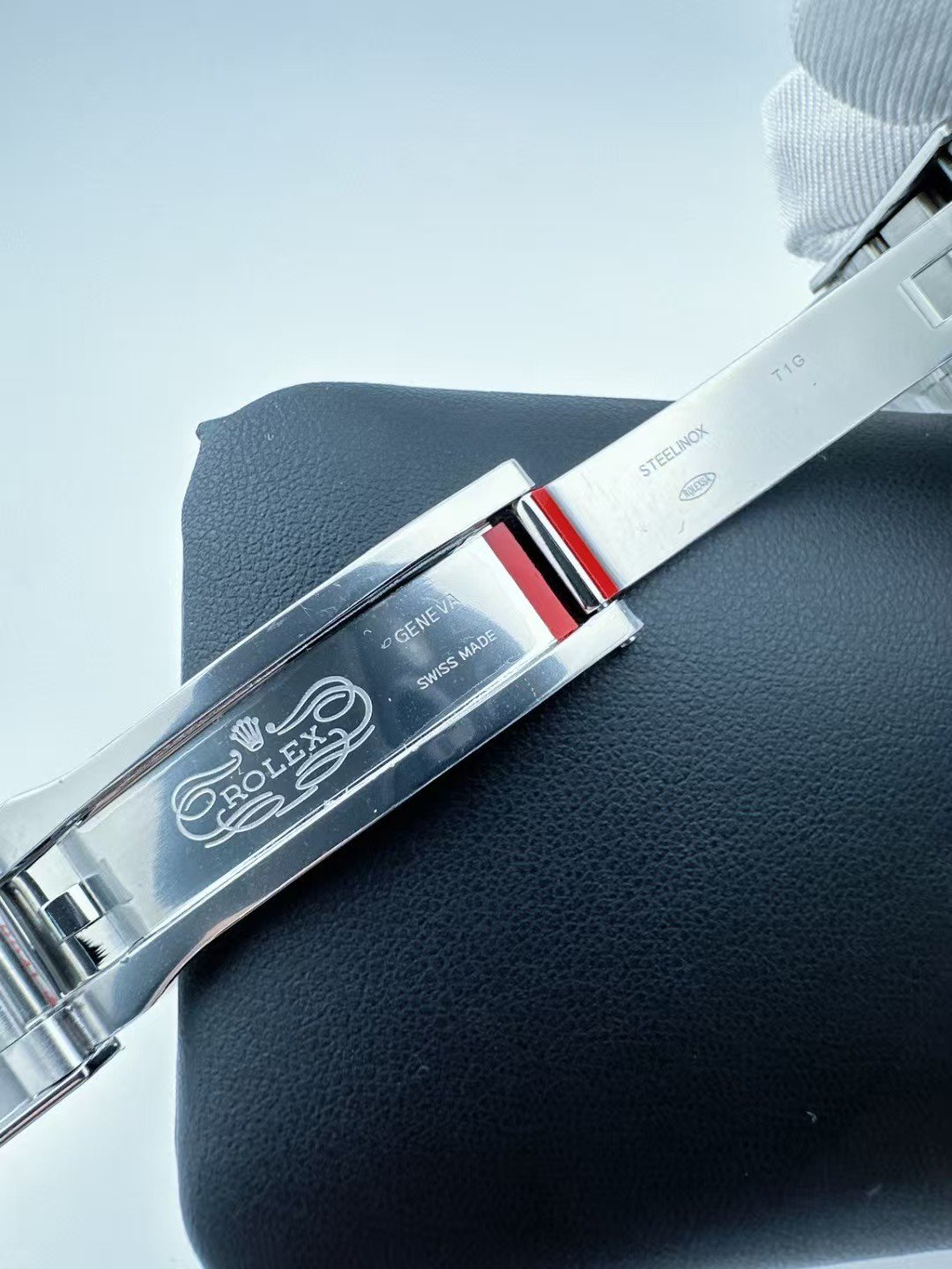 Custom Super Clone Daytona – Blue Sapphire-Style Bezel × Transparent Skeleton Dial (Modified Build, China) - Image 10