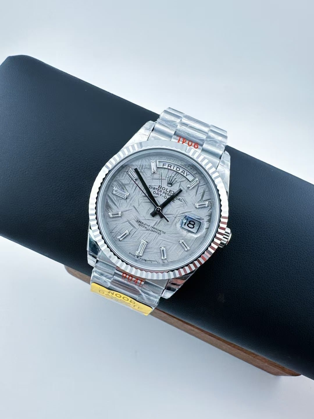 Replica Day-Date 40 Style – Ref. 228239 Meteorite Texture Dial - Image 6